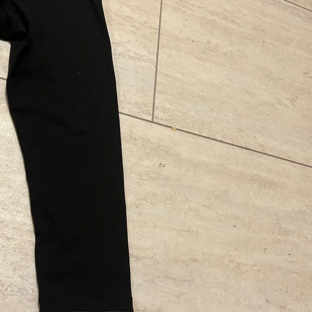lululemon athletica Black crop Leggings - Picture 4 of 6
